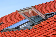 Cloatley roof window